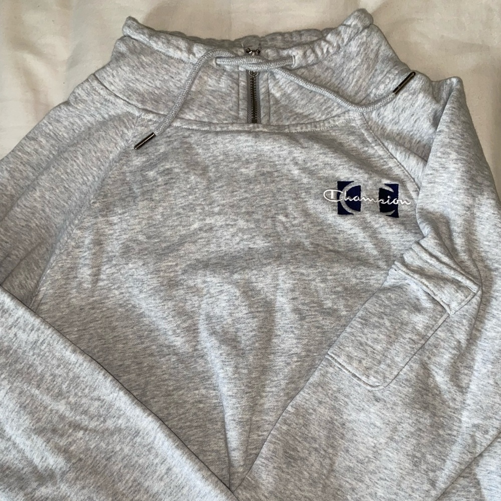 Champion crew neck